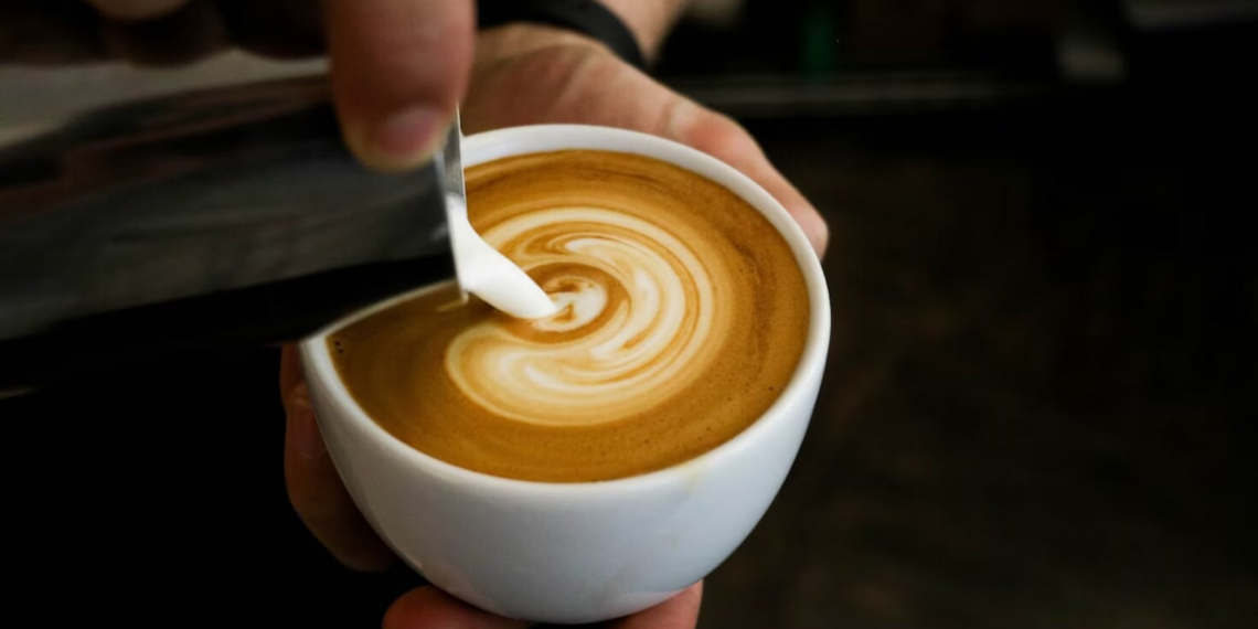 Flight attendant shares why you should not order coffee on an overnight flight | Trending
